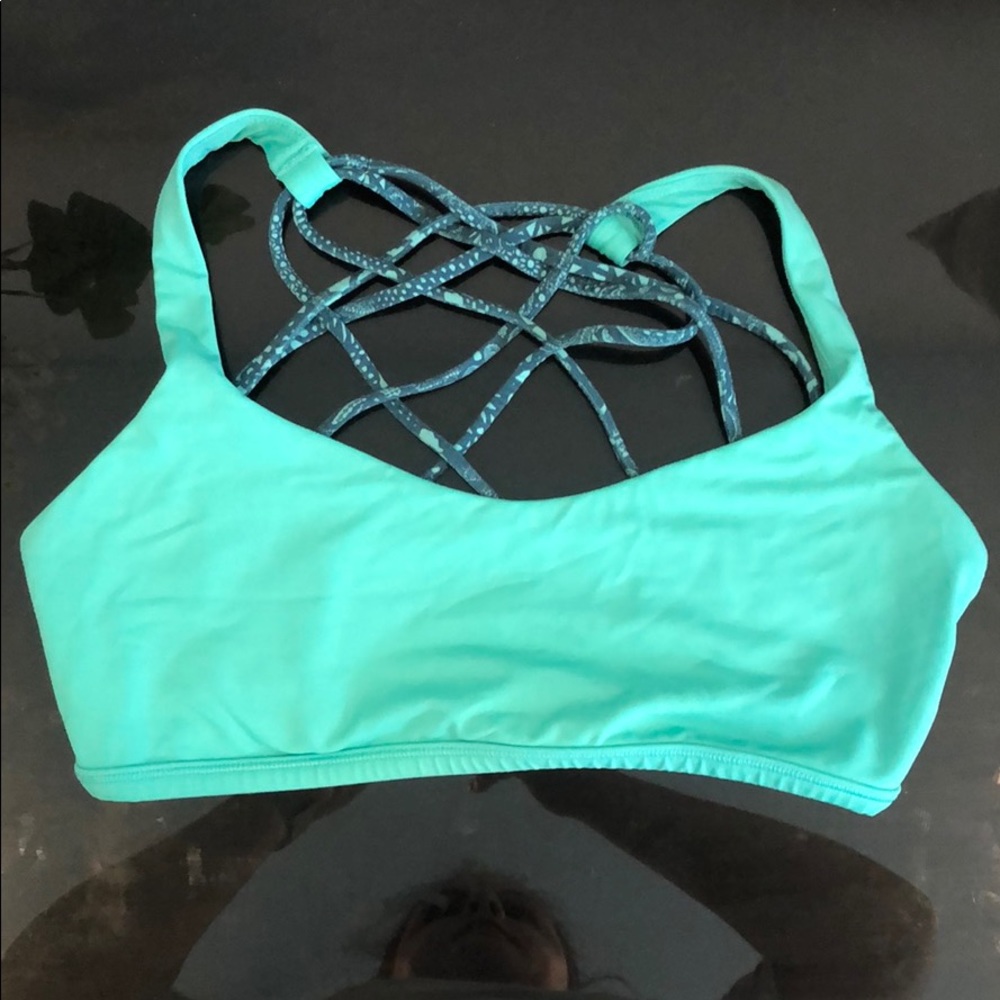 Lulu Lemon Free To Be Bra